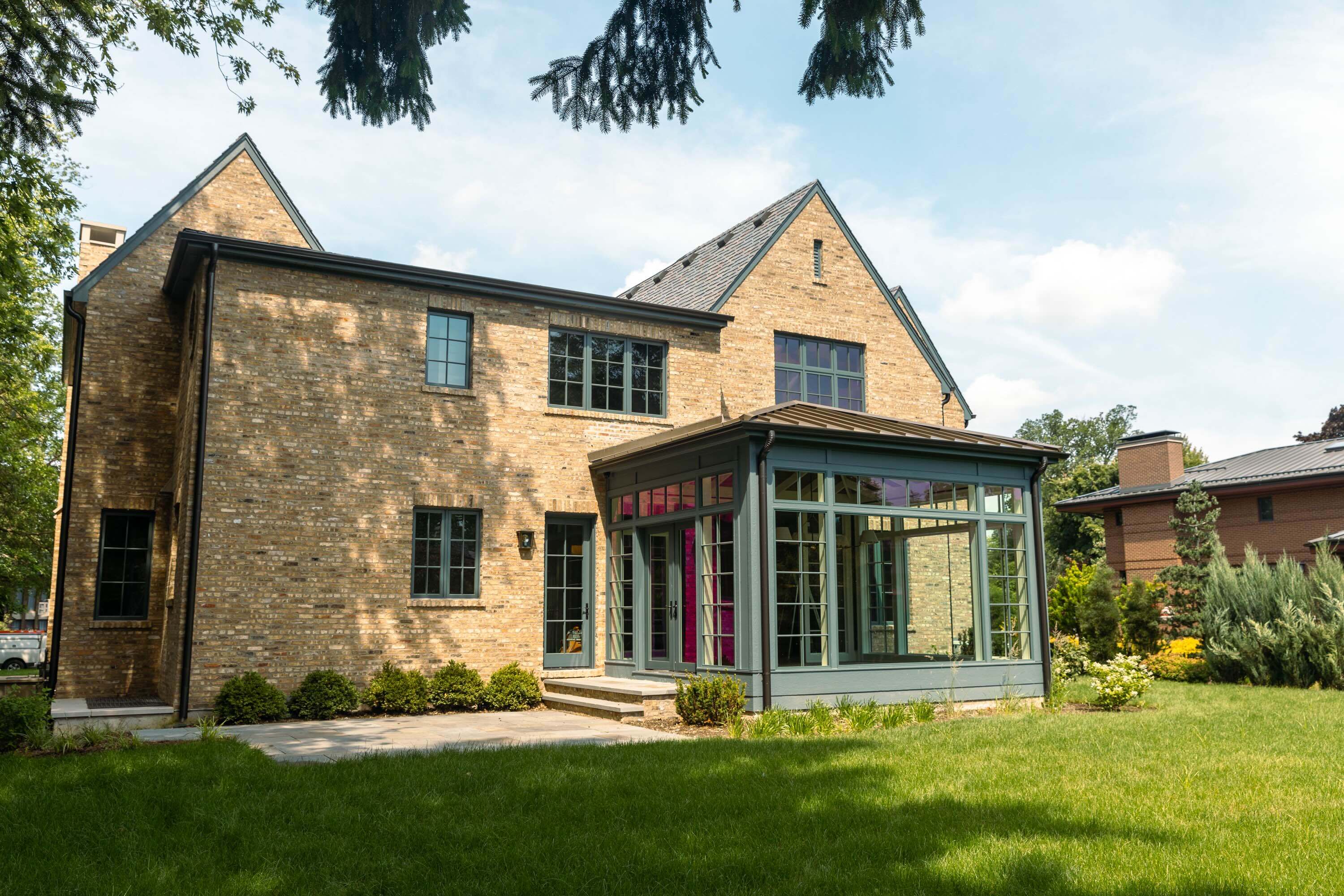 river forest custom home builder