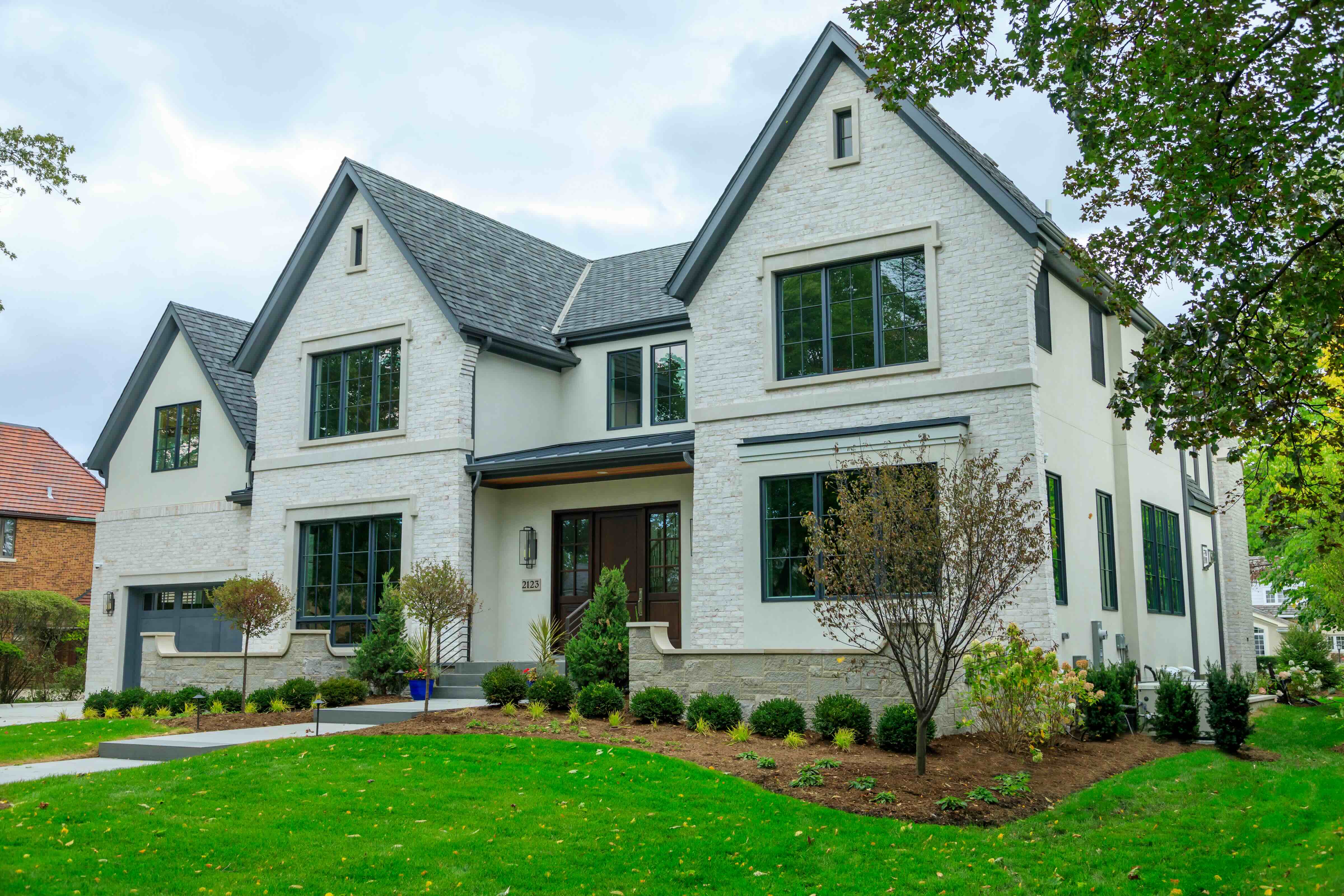 river forest custom home builder