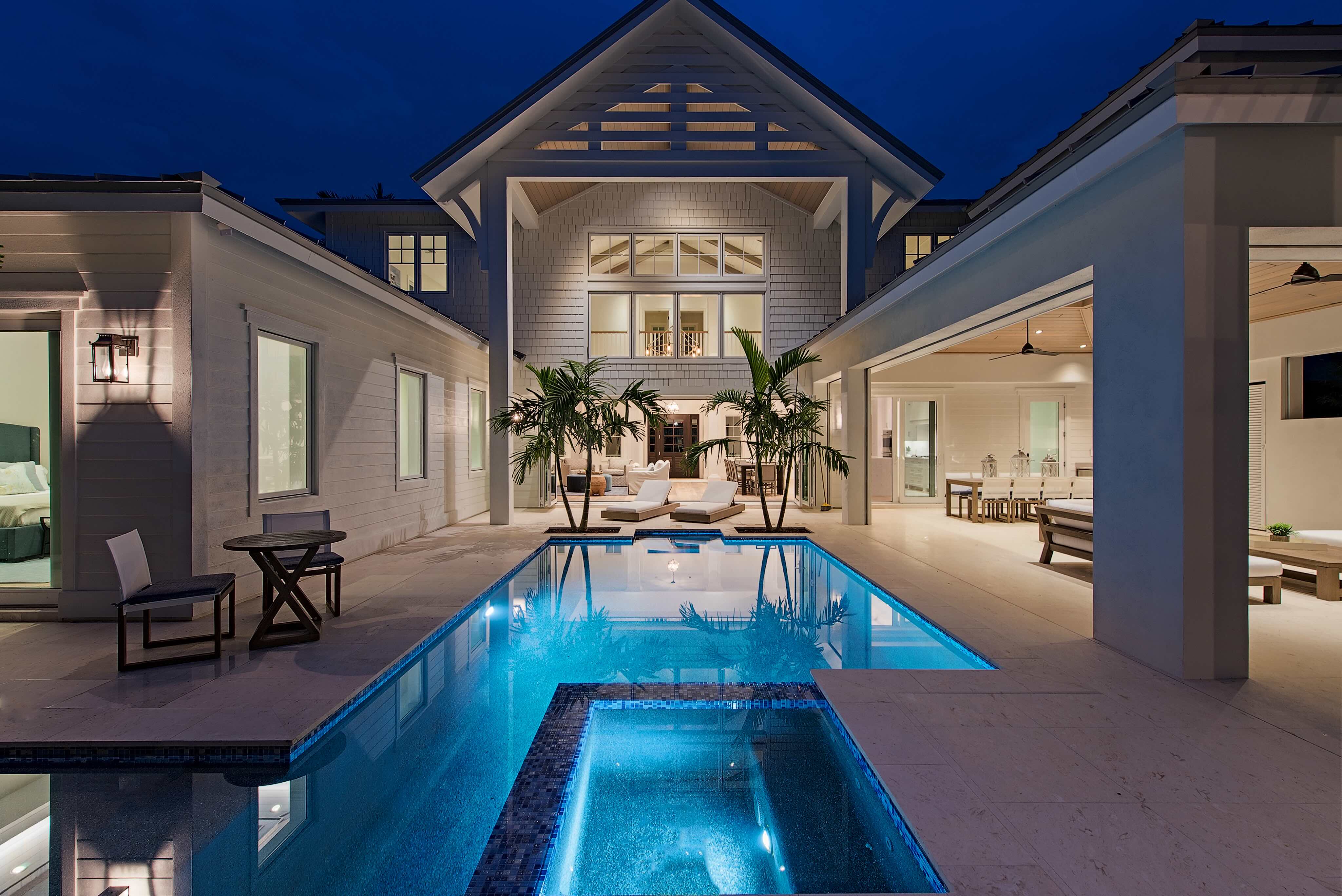 naples custom home builderi